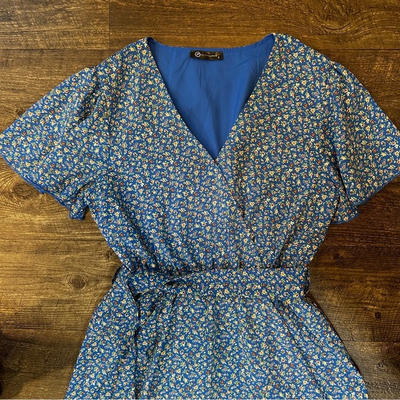 Pretty Garden Feminine Blue Floral Ruffled Wrap Maxi Dress with Flutter Sleeves - Picture 2 of 5